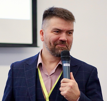 Андрей Нахратов